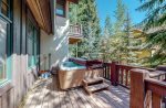 Hot tub - Casa on the Creek East Vail CO